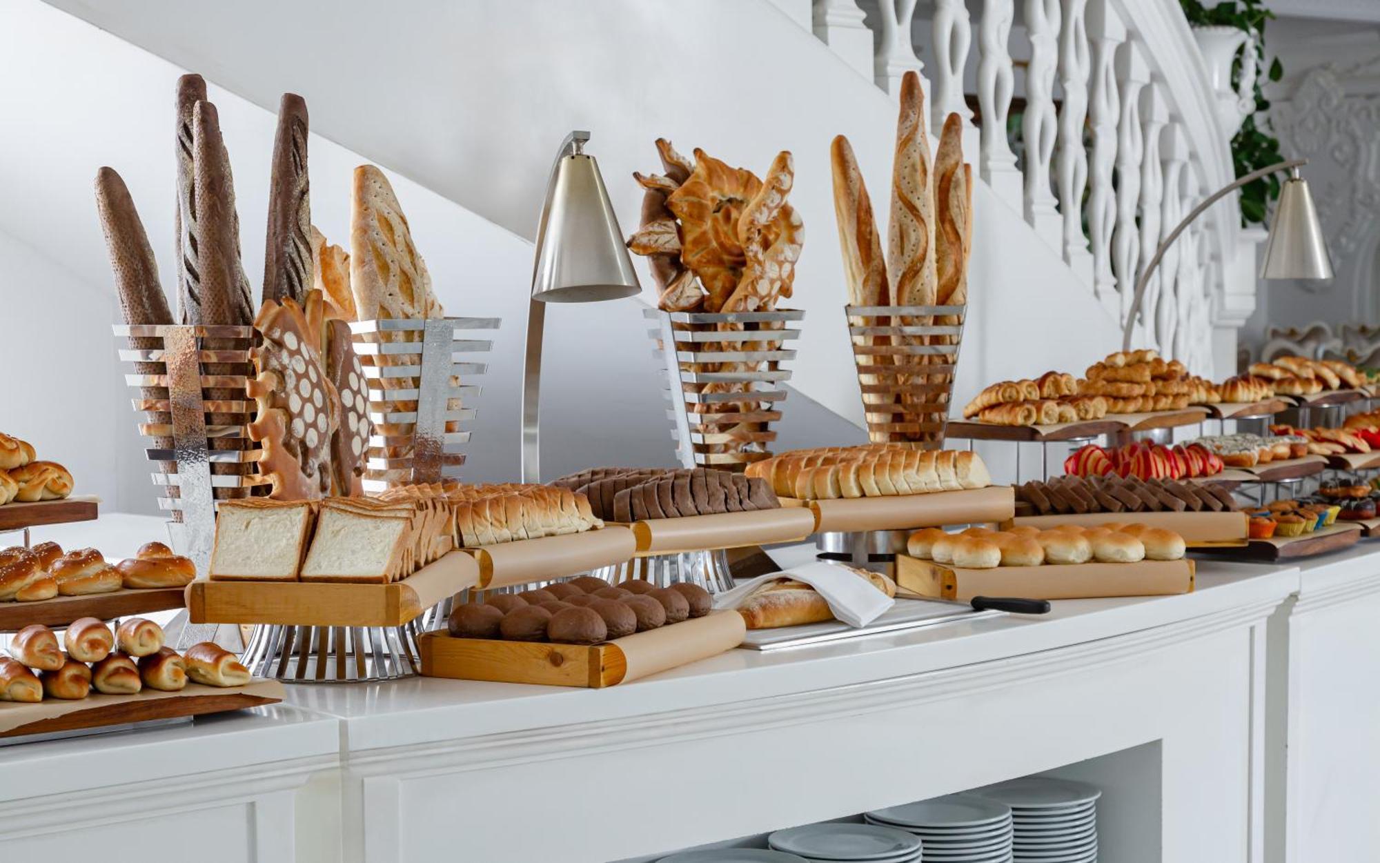 Shamakhi Palace Sharadil Seredil Exterior photo A bread station