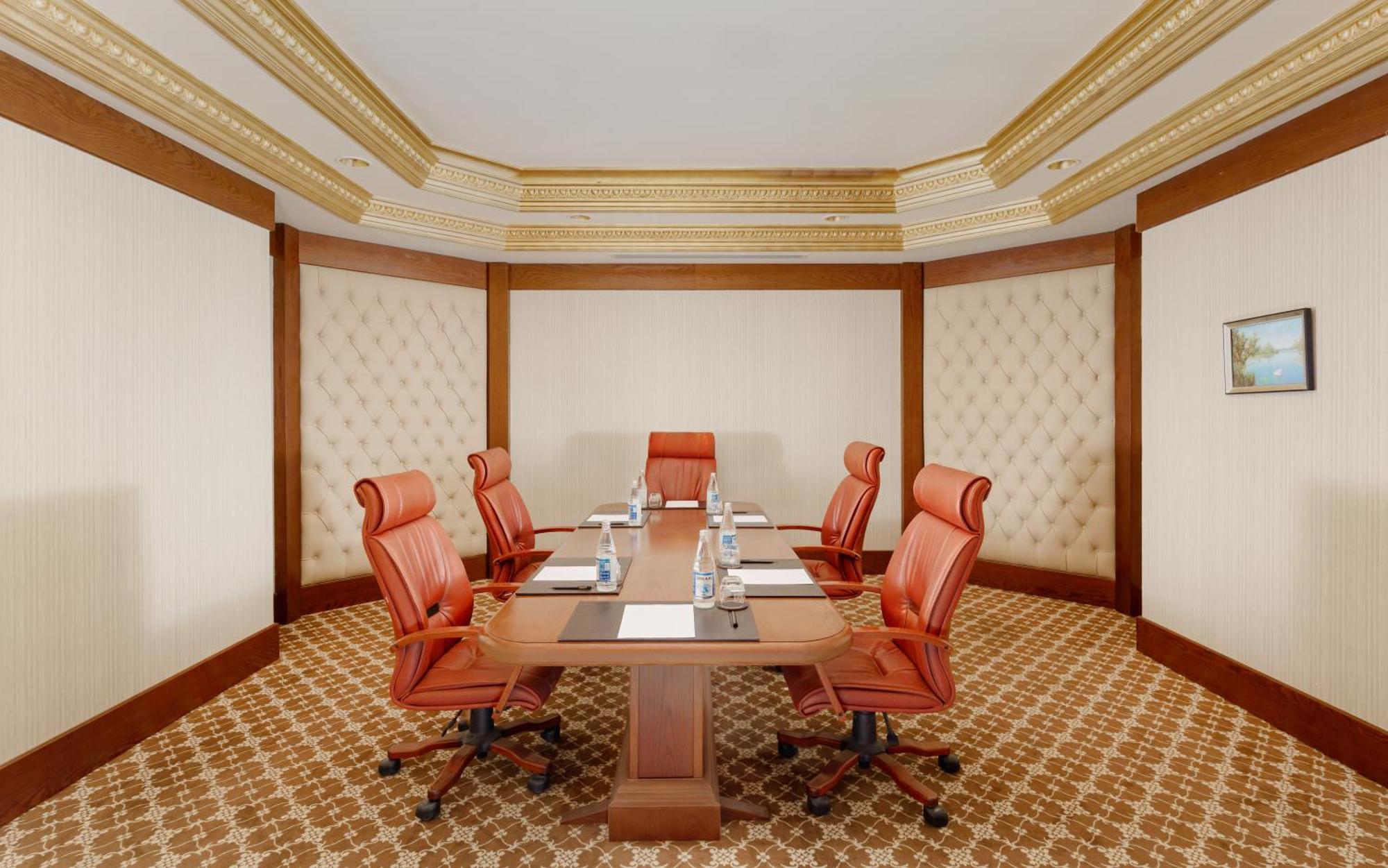 Shamakhi Palace Sharadil Seredil Exterior photo Boardroom
